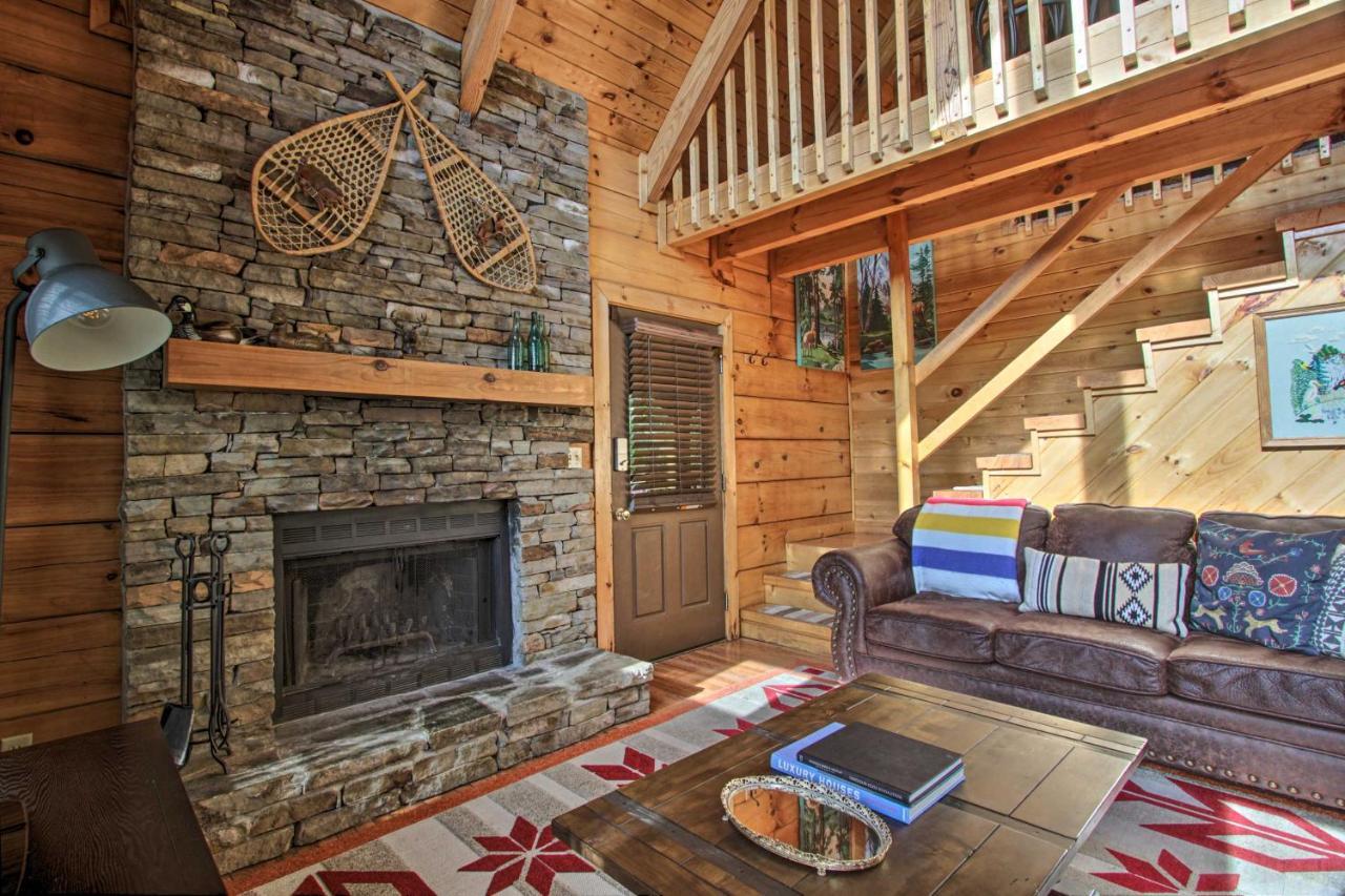 Pigeon Forge Scenic Solitude With Private Hot Tub! Экстерьер фото