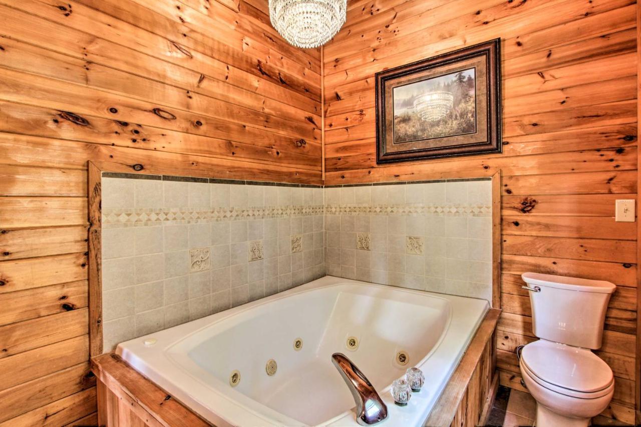 Pigeon Forge Scenic Solitude With Private Hot Tub! Экстерьер фото