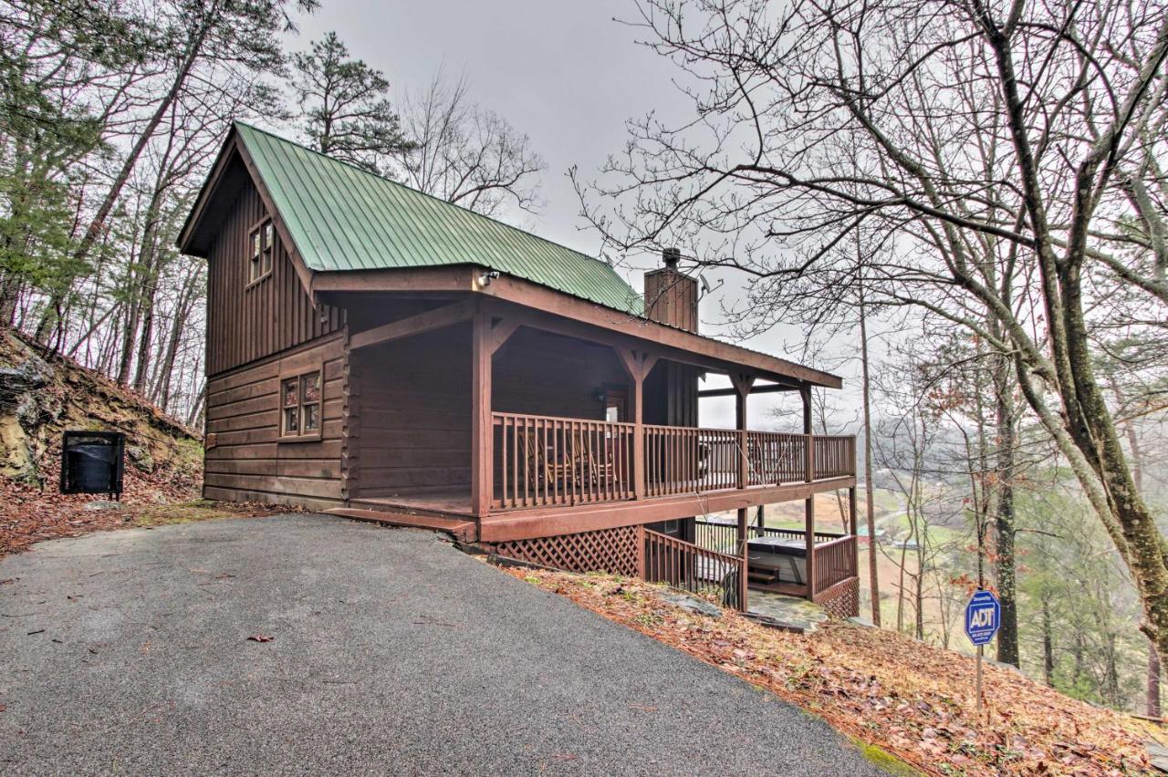 Pigeon Forge Scenic Solitude With Private Hot Tub! Экстерьер фото